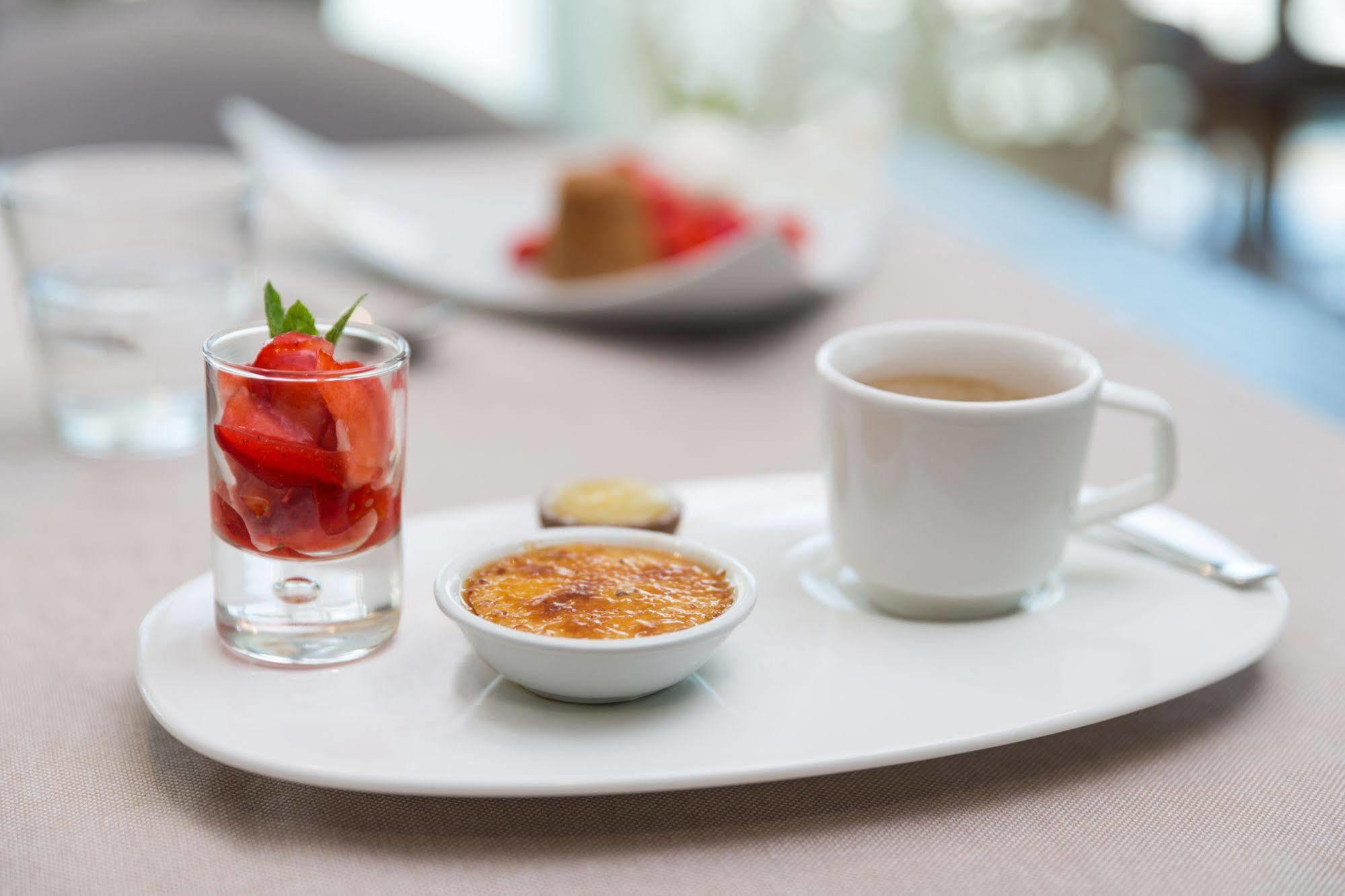Discovery Hotel 3* Superior Криссье Экстерьер фото